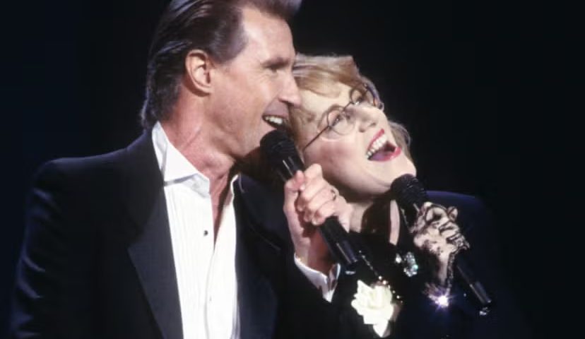 Bill Medley and Jennifer Warnes